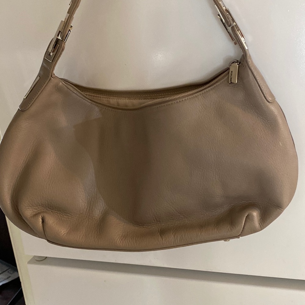 Perlina Leather Shoulder Bag